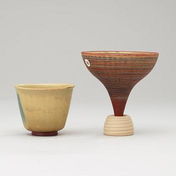 A Wilhelm Kåge 'Farsta' stoneware vase and a bowl, Gustavsberg Studio 1955-57.