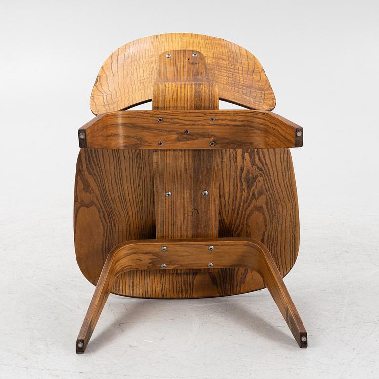 Charles & Ray Eames, fåtölj, 1st ed. LCW, Herman Miller USA, 1951.