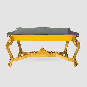 Mirror with console table, Baroque style, late 20th century.