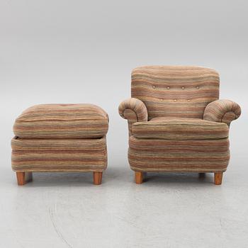 Josef Frank, fåtölj, modell 568, med fotpall, Firma Svenskt Tenn.