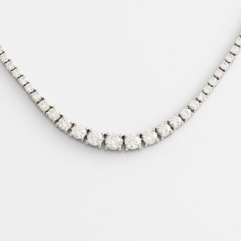 Collier, rivière, med briljantslipade diamanter.