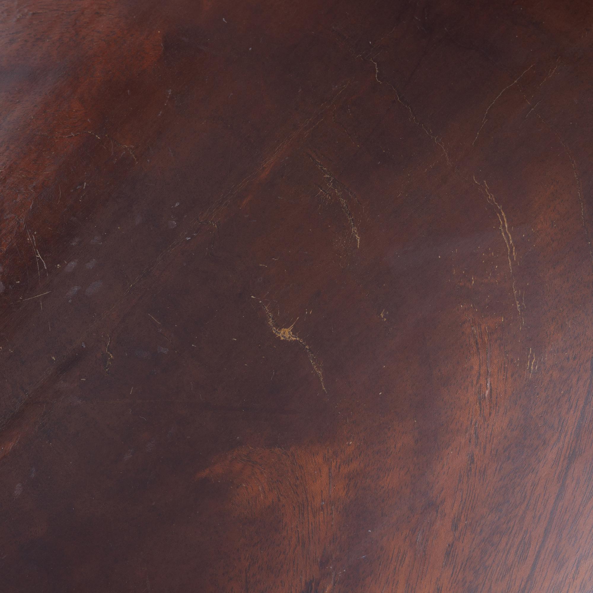 Månbord, ett par, 1800-talets andra hälft.