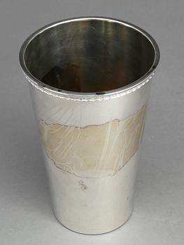 BÄGARE, silver, Sven Arne Gillgren, GAB, Stockholm, 1970. Vikt ca 470 gram.