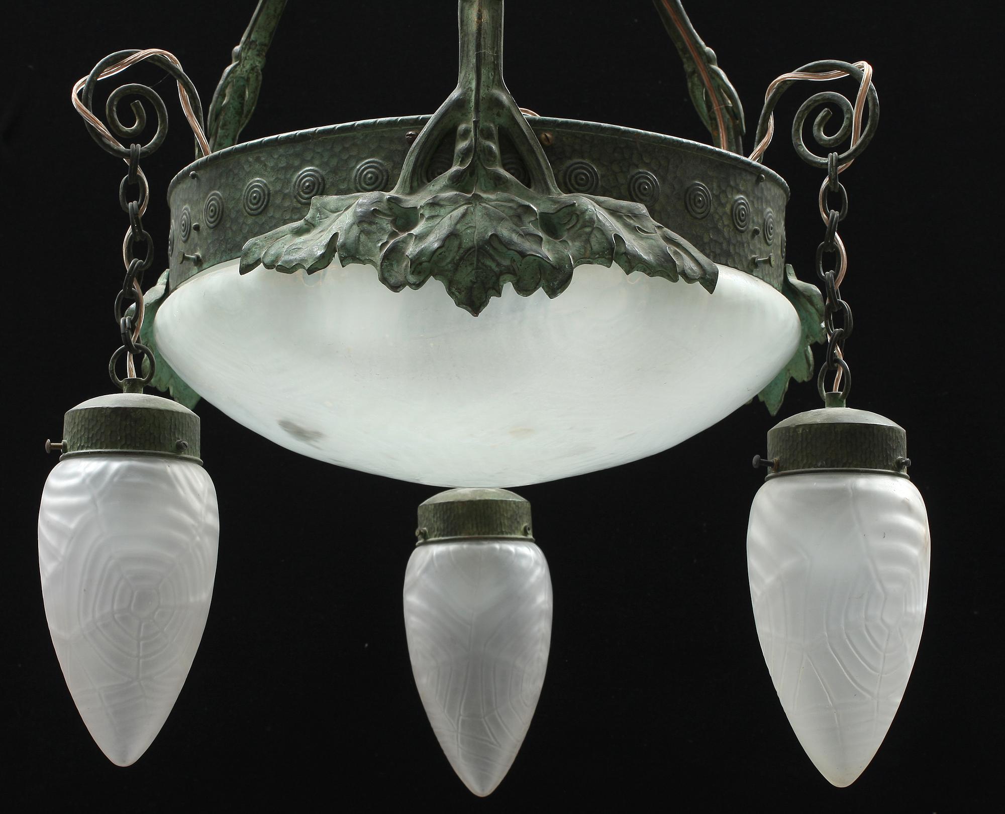 TAKLAMPA, jugend, Böhlmarks Lampfabrik, 1900-talets första kvartal.