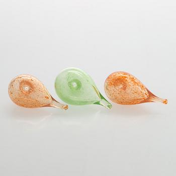 Oiva Toikka, Miniature glass birds, "Goldcrest", 3 pcs, signed Oiva Toikka Nuutajärvi.