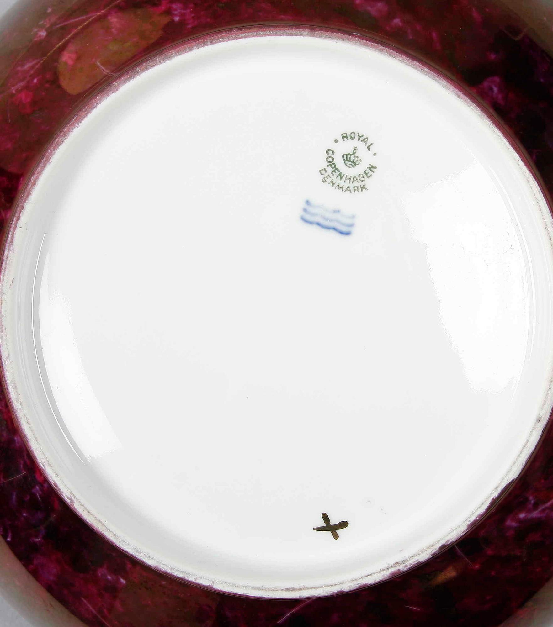 BÅLSKÅL SAMT FAT, porslin, Kunglig Dansk.