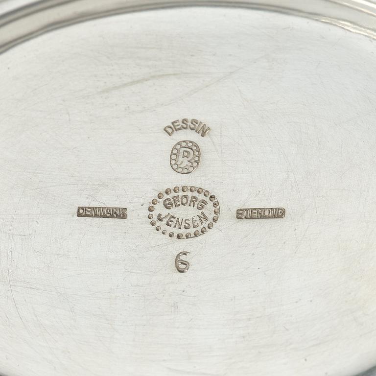 Johan Rohde, skål på fot, Georg Jensen Köpenhamn, 1945-77, sterling silver, designnr 6.