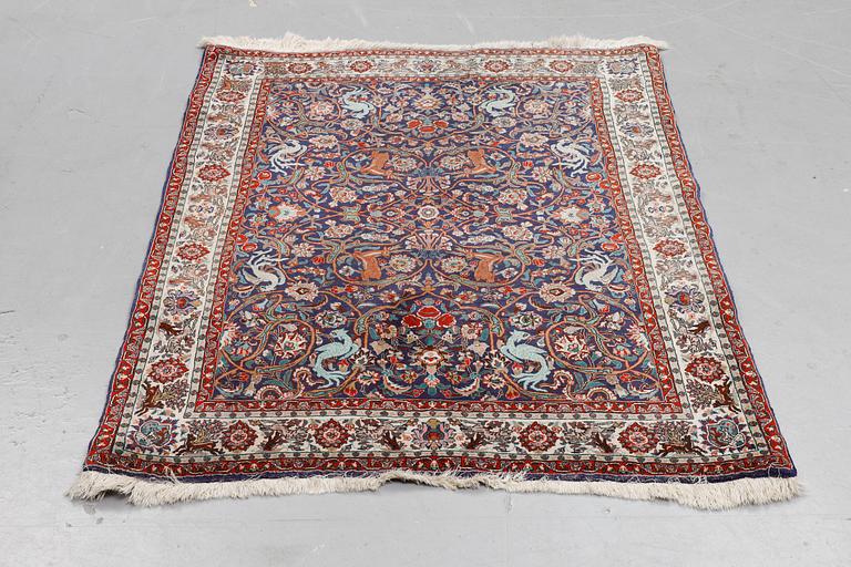 A rug, Old Bidjar, figural, ca 168 x 117 cm.