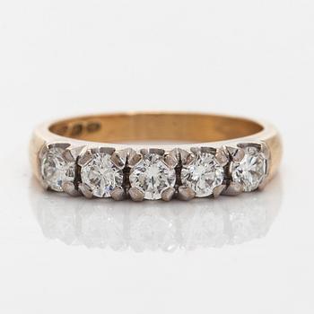 Ring, brilliant cut diamonds c.. 1.00 ct in total, 18K gold, Finland, 1996.
