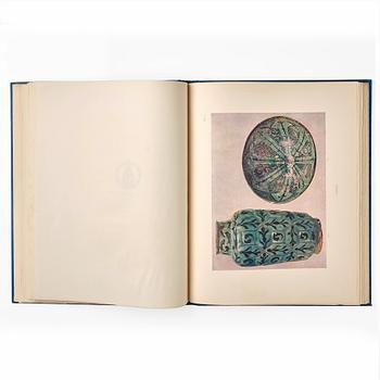 Bok, Katalog över "Exhibition of the faience of Persia and the nearer East" 1908. Burlington Fine Arts Club.