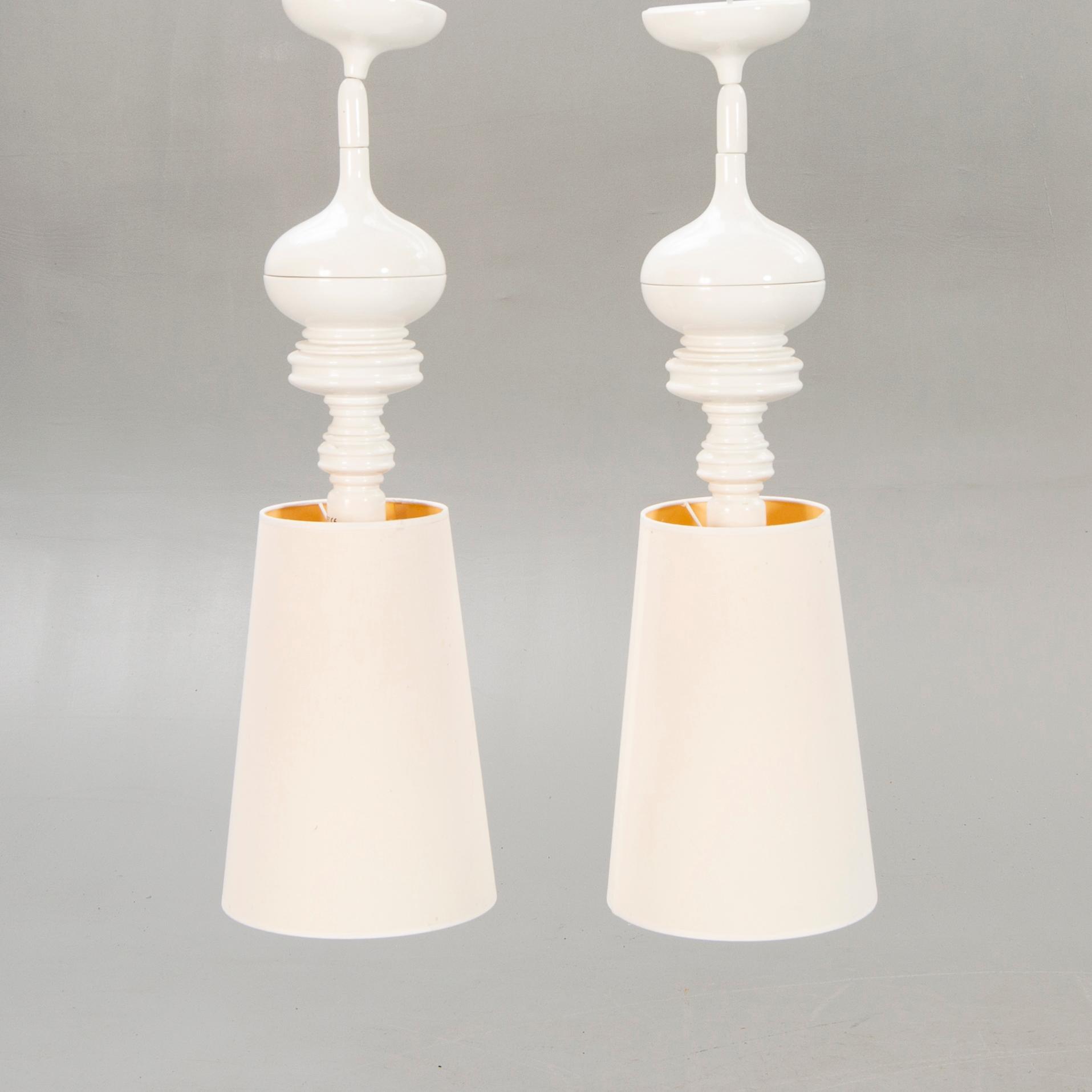 Jaime Hayón ceiling lights a pair of "Josephine pendant" Bosa for Metalarte 2000s.
