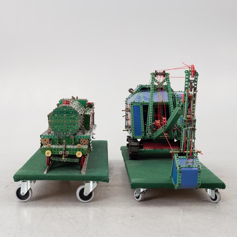 Meccano, locomotive and excavator.