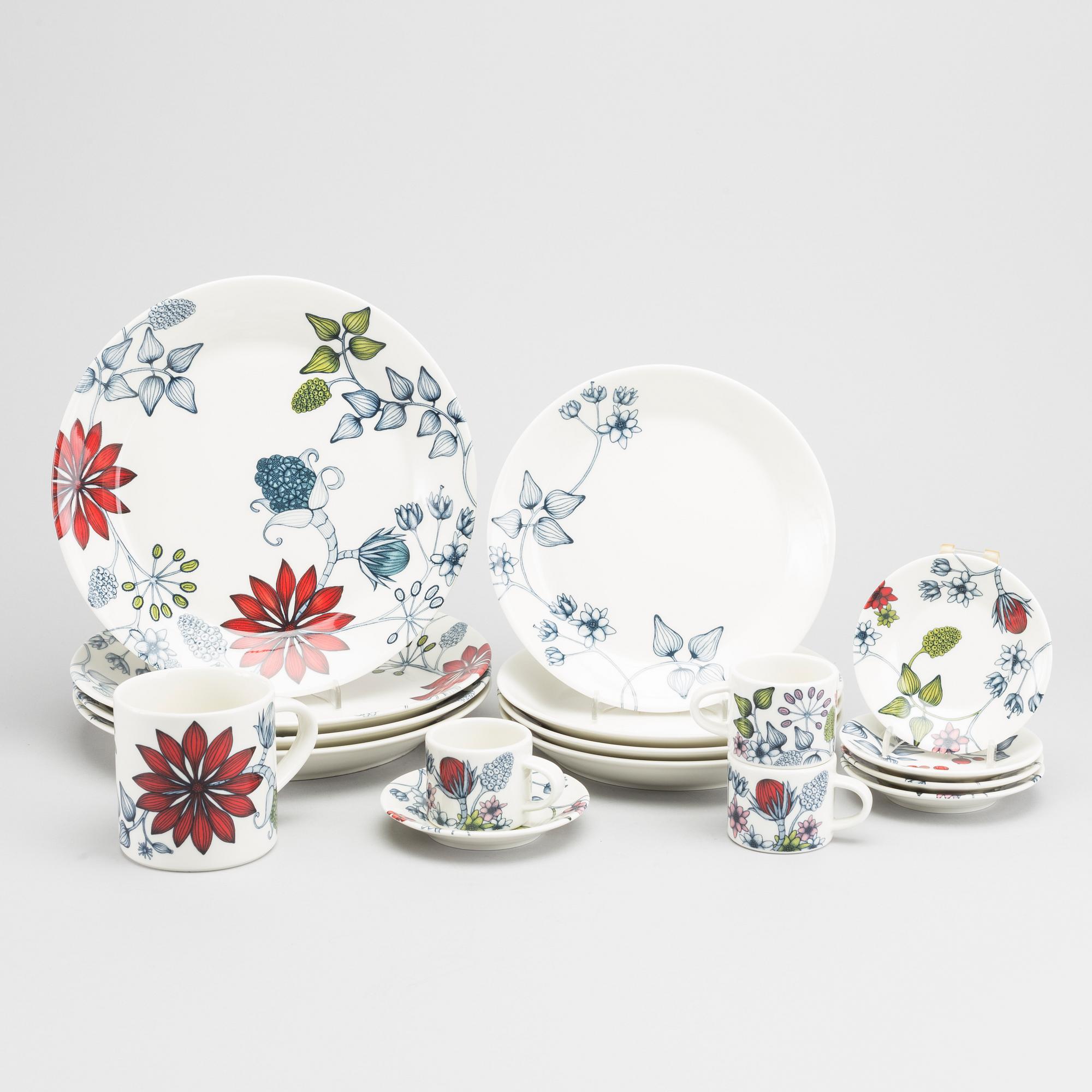 29 PCS PORCELAIN SERVICE, "Runo" Arabia,