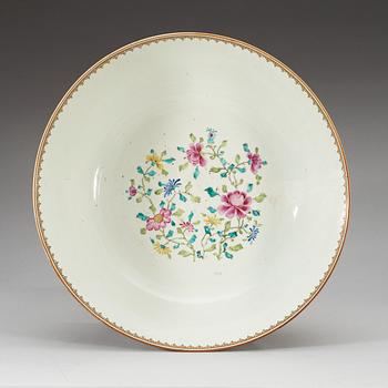 A large famille rose punch bowl, Qing dynasty, Qianlong (1736-95).