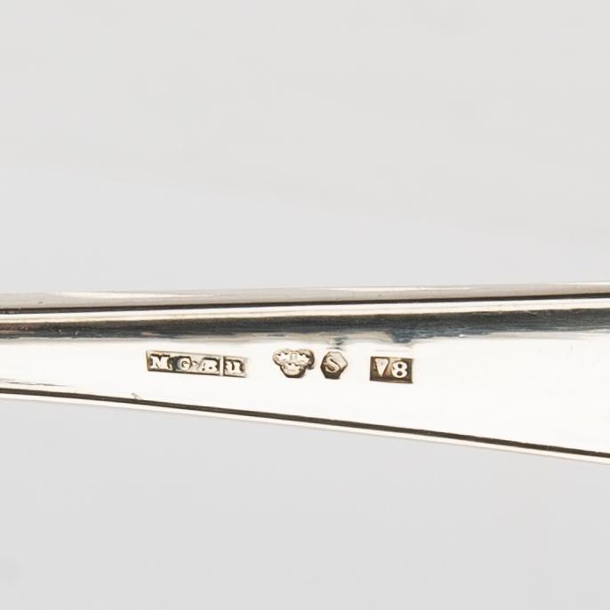 A Swedish 20th century set of 98 pcs if sivler cutlery "Disa" Mark of MGAB Uppsala, total weight 5312 grams.