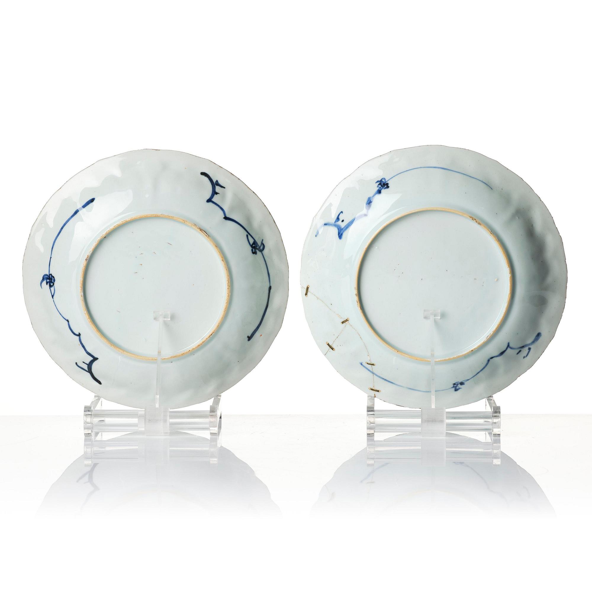 A matched set of six blue and white dishes, Qing dynasty, Kangxi (1662-1722).
