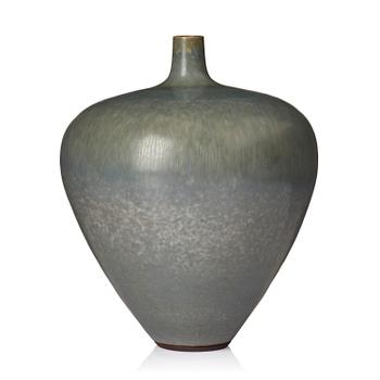 155. Berndt Friberg, a stoneware vase, Gustavsbergs studio, 1964.