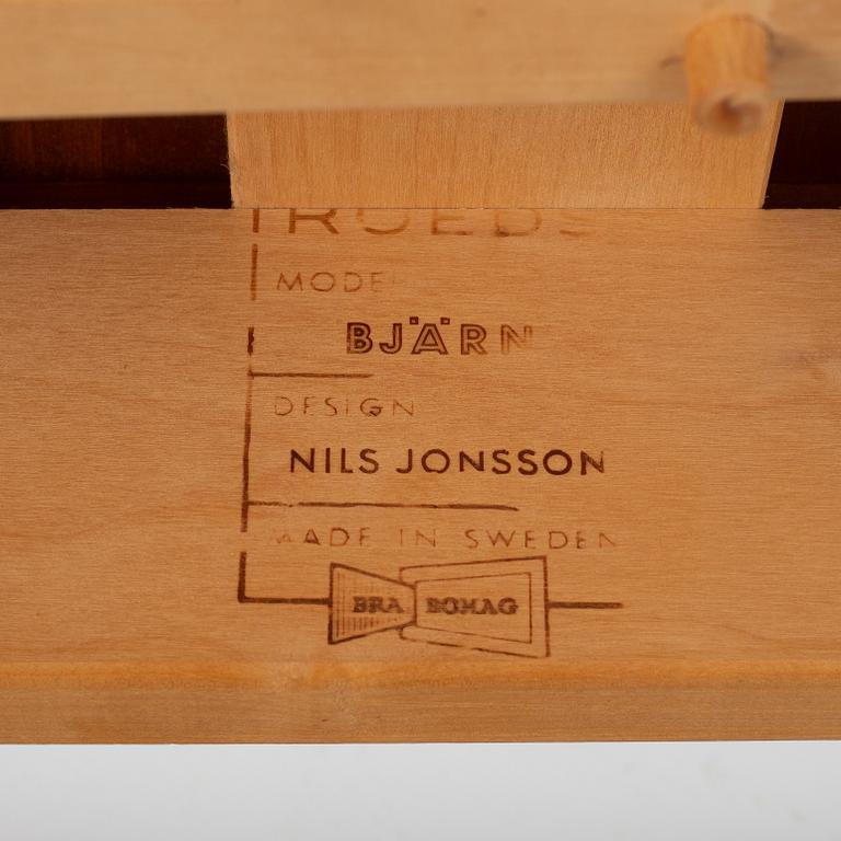 Nils Jonsson, dining table, Troeds, mid-20th century.