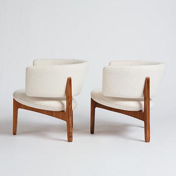 Sven Ellekær, a pair of easy chairs and one ottoman, Chr. Linneberg Møbelfabrik, Denmark, 1960s.