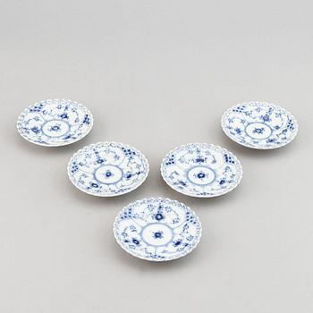 A mixed lot of Royal Copenhagen "Blue Fluted" porcelain 27 parts.