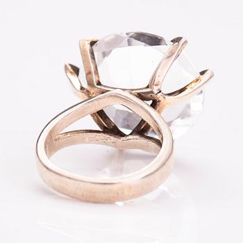 ERIK GRANIT, SORMUS, KAULAKORU ja RANNEKORU, hopeaa ja vuorikidettä. Helsinki 1962-81.