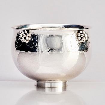 Georg Jensen, a sterling silver bowl, model 782, post 1945.