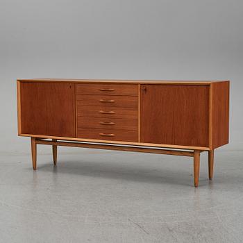 SIDEBOARD, teak, ca 1950-60-tal.