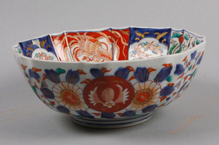 SKÅL, porslin, Imari, Japan 1800/1900-tal.