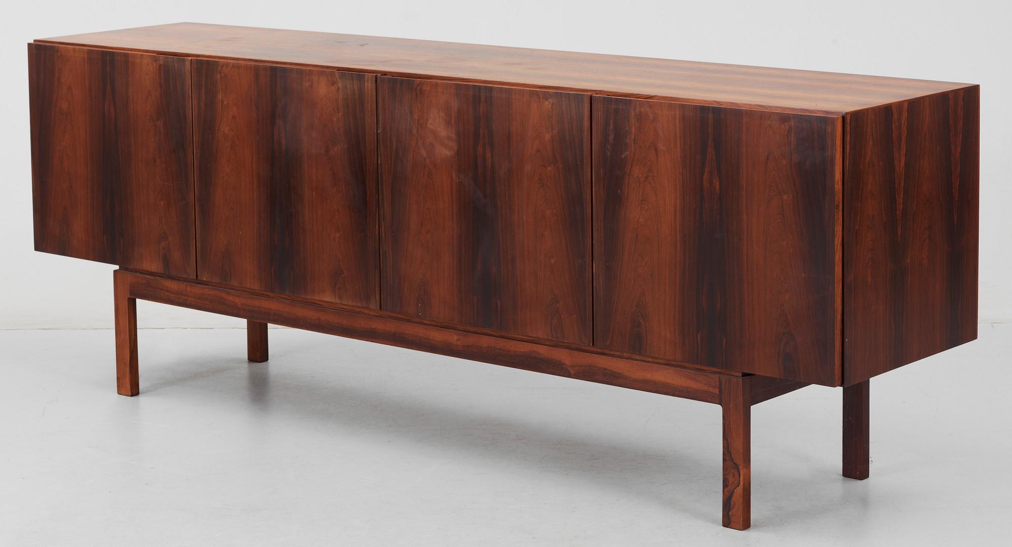 BERNARD PEDERSEN & SON, sideboard, Danmark ca 1970.