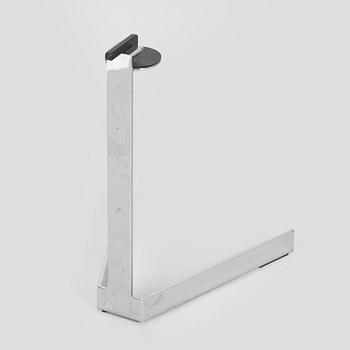 Jouni Leino, Tarjotinpöydän jalusta ,"Grip" Jouni Leino Design Studio 2009.