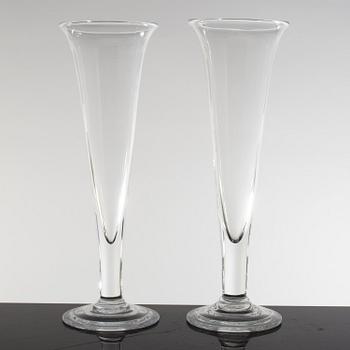 A set of 13 p. CHAMPAGNE cones, late 20th century.