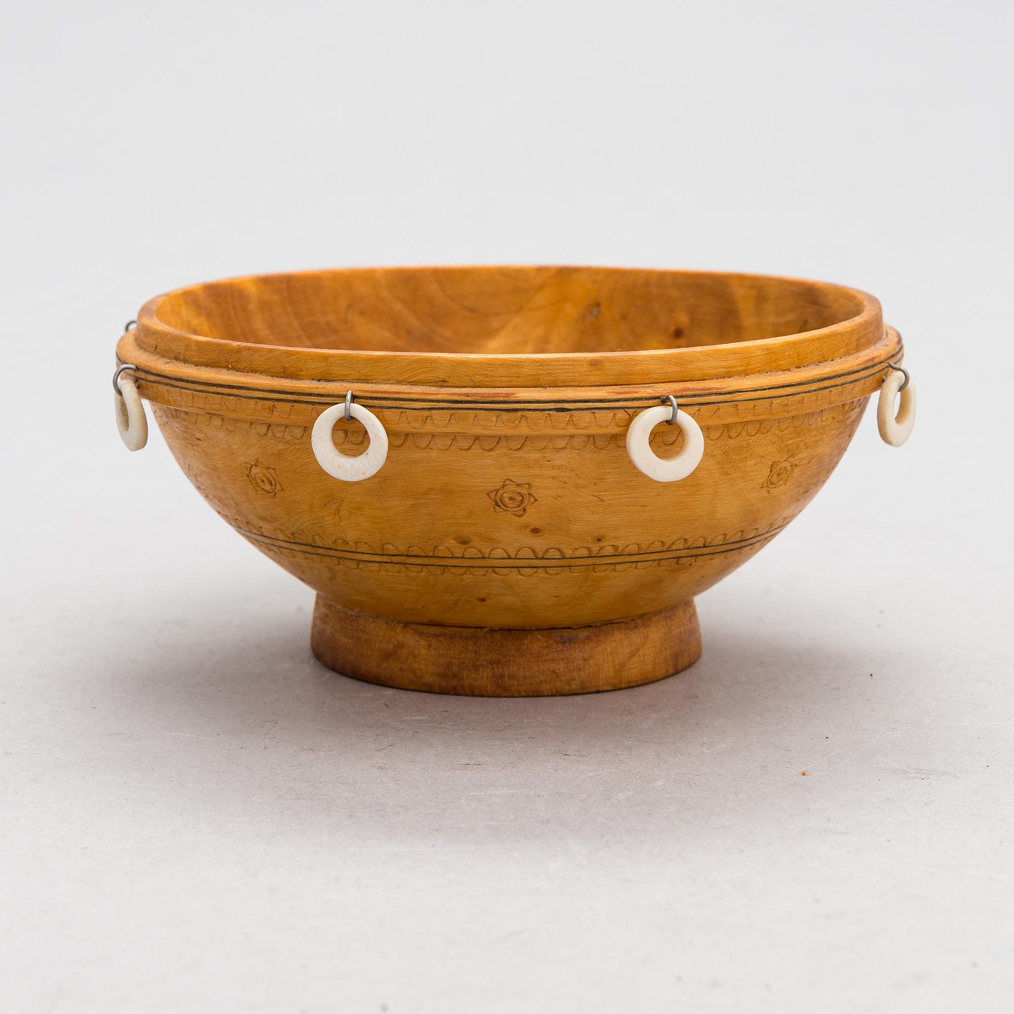Bowl, letter knife and 4 spoons, some signed, sami handicraft / duodji, early 20th century.