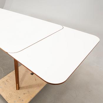 Michael H. Nielsen, bord, "New Mood" för Bolia 2000-tal.