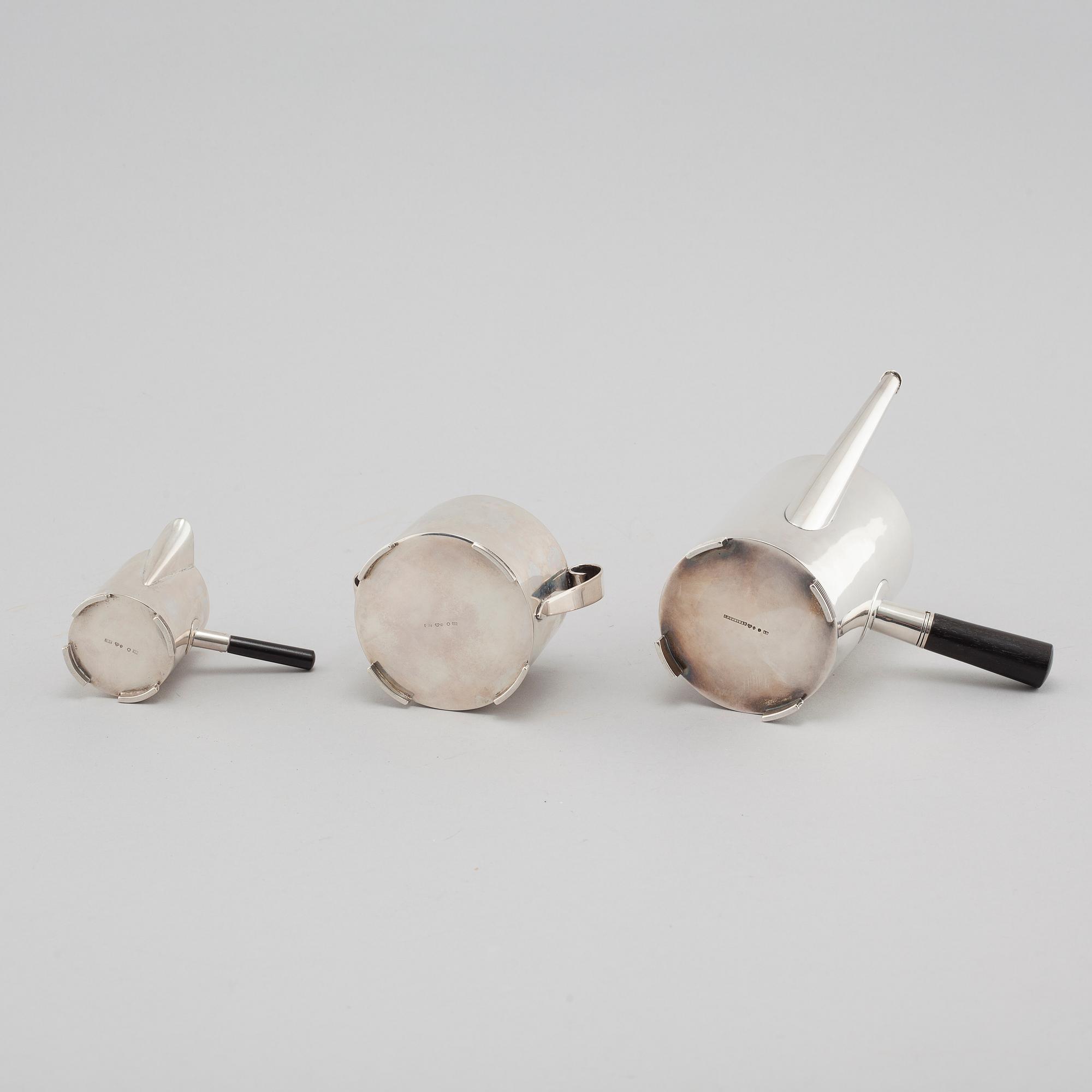 KAFFESERVIS, 3 delar, silver, C F Carlman, Stockholm, 1937 och 1945.