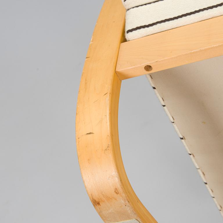 Alvar Aalto, nojatuoli, malli 401, Artek 1900-luvun loppu.