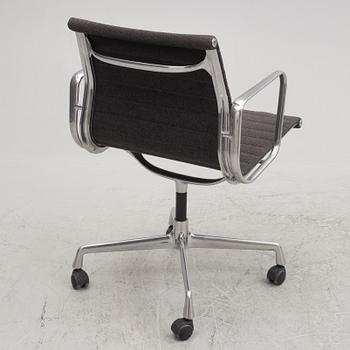 Charles & Ray Eames, an EA 108 office swivel chair for VItra.