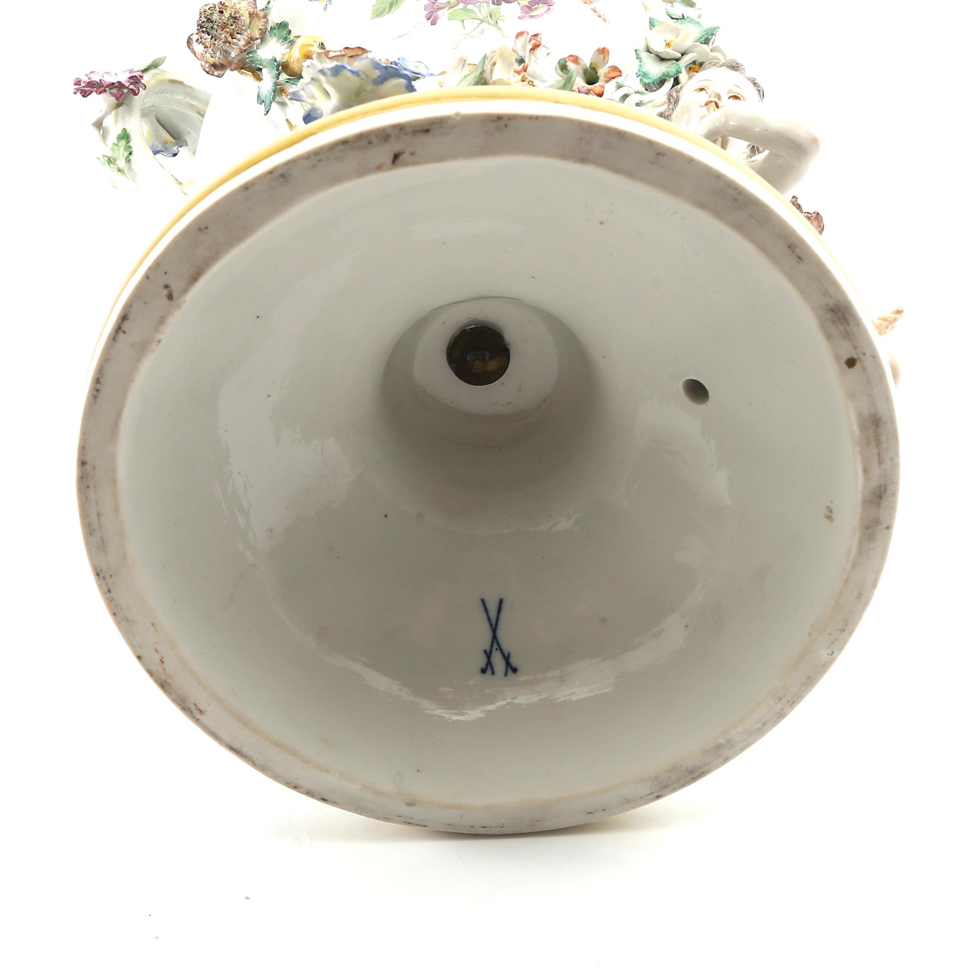 Pottpurri-urna Meissen  rokoko-stil 1910/20-tal.