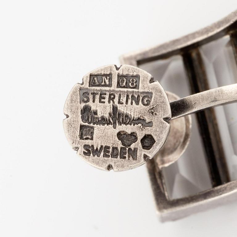 Wiwen Nilsson, ett par örhängen, sterlingsilver och bergkristall, Lund 1942.