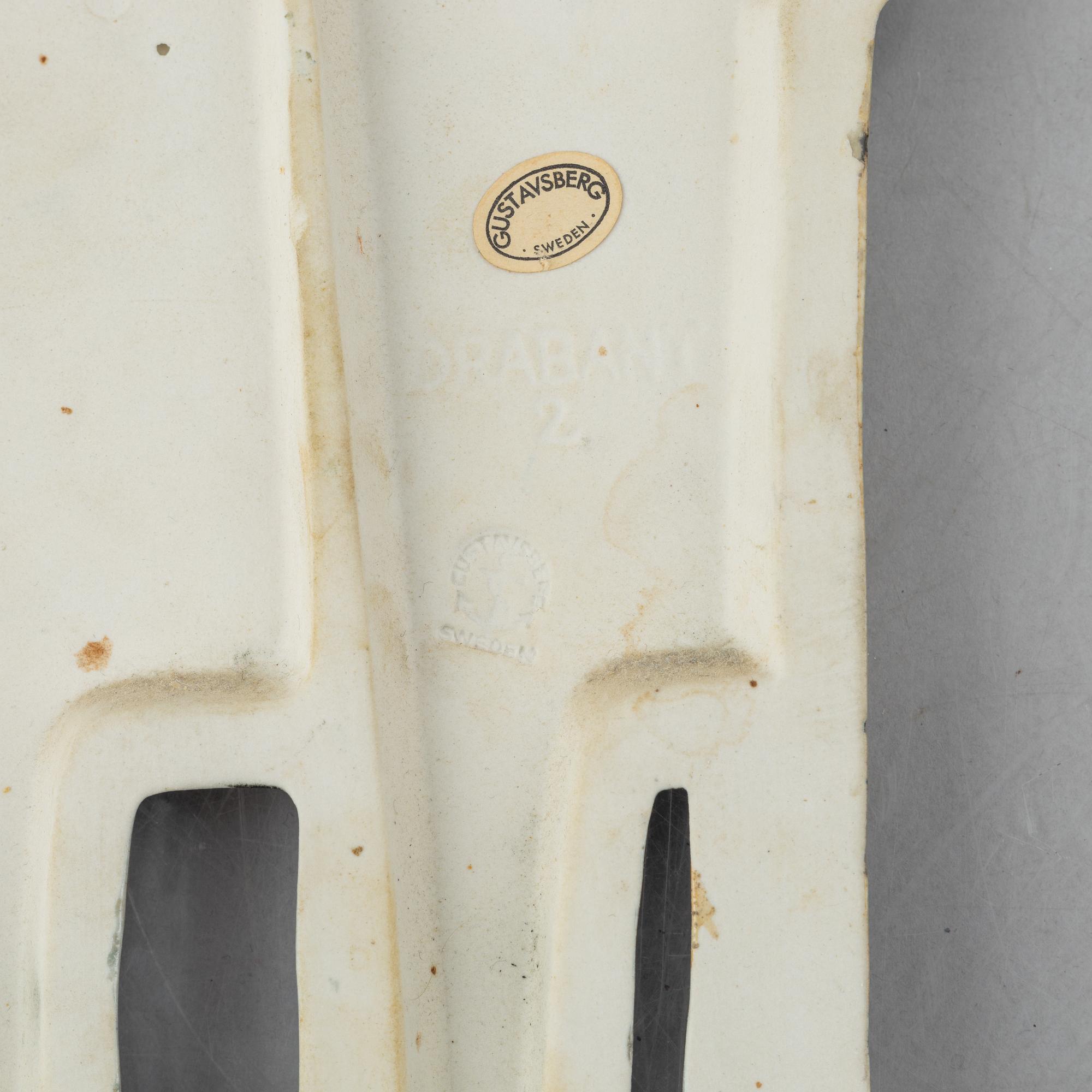 Lisa Larson, väggreliefer, 4 st, stengods, ur serien "Drabant", Gustavsberg.