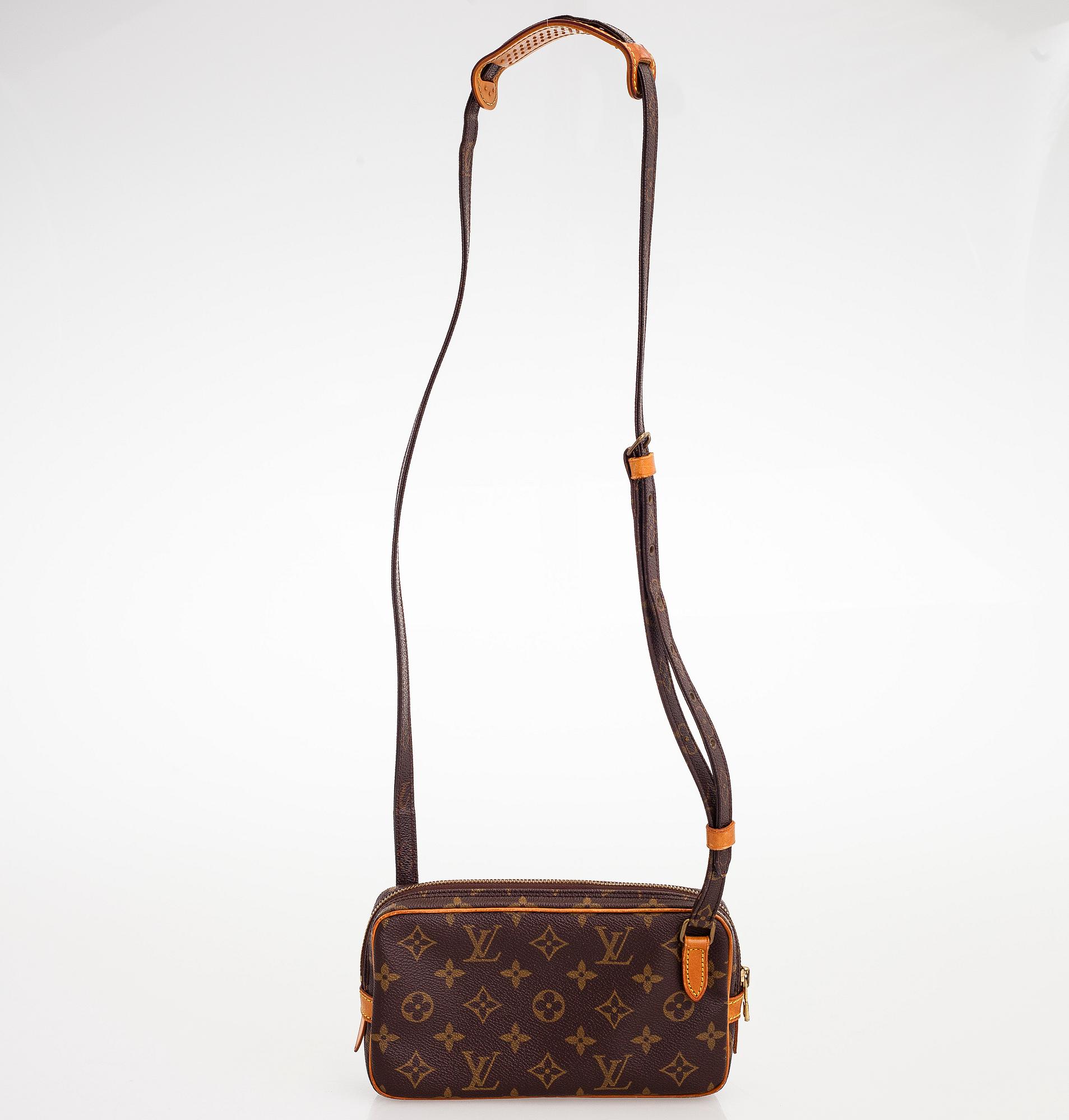 Louis Vuitton, a monogram 'Marly Bandoulière' bag.