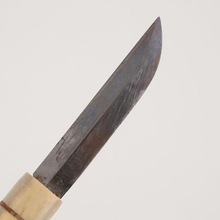 Sigurd Malmfjord, halvhornskniv, monogramsignerad.