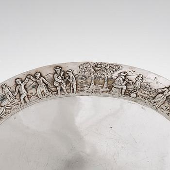 A silver tray, Germany, first half of the 20th century.