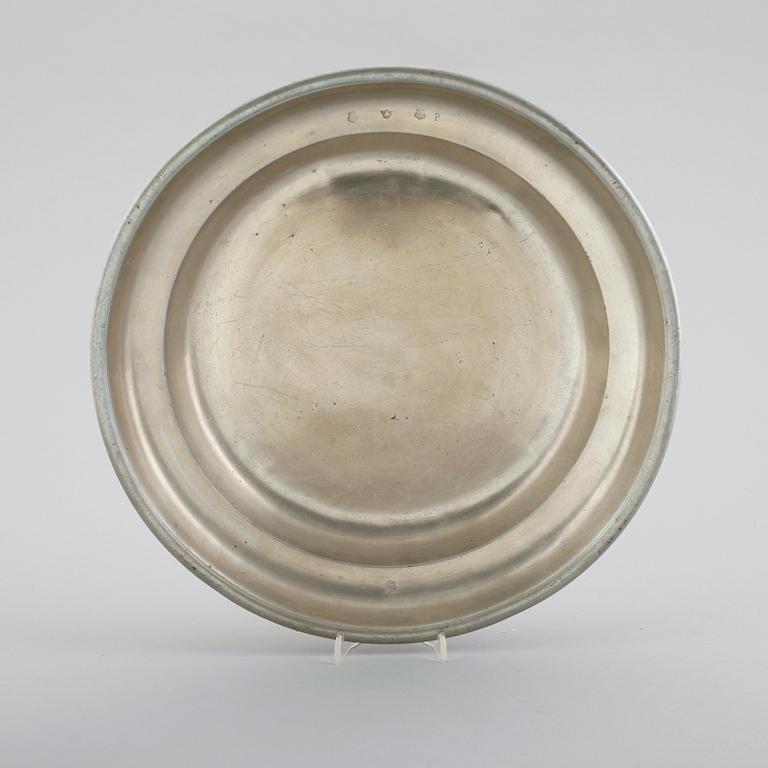 SKÅLFAT, tenn, Nils Christophersson Forss, Västerås 1756.