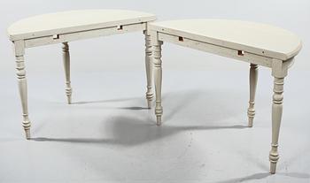 MÅNBORD, ett par, Sven Larsson, Stockholm, 1900-talets andra hälft.