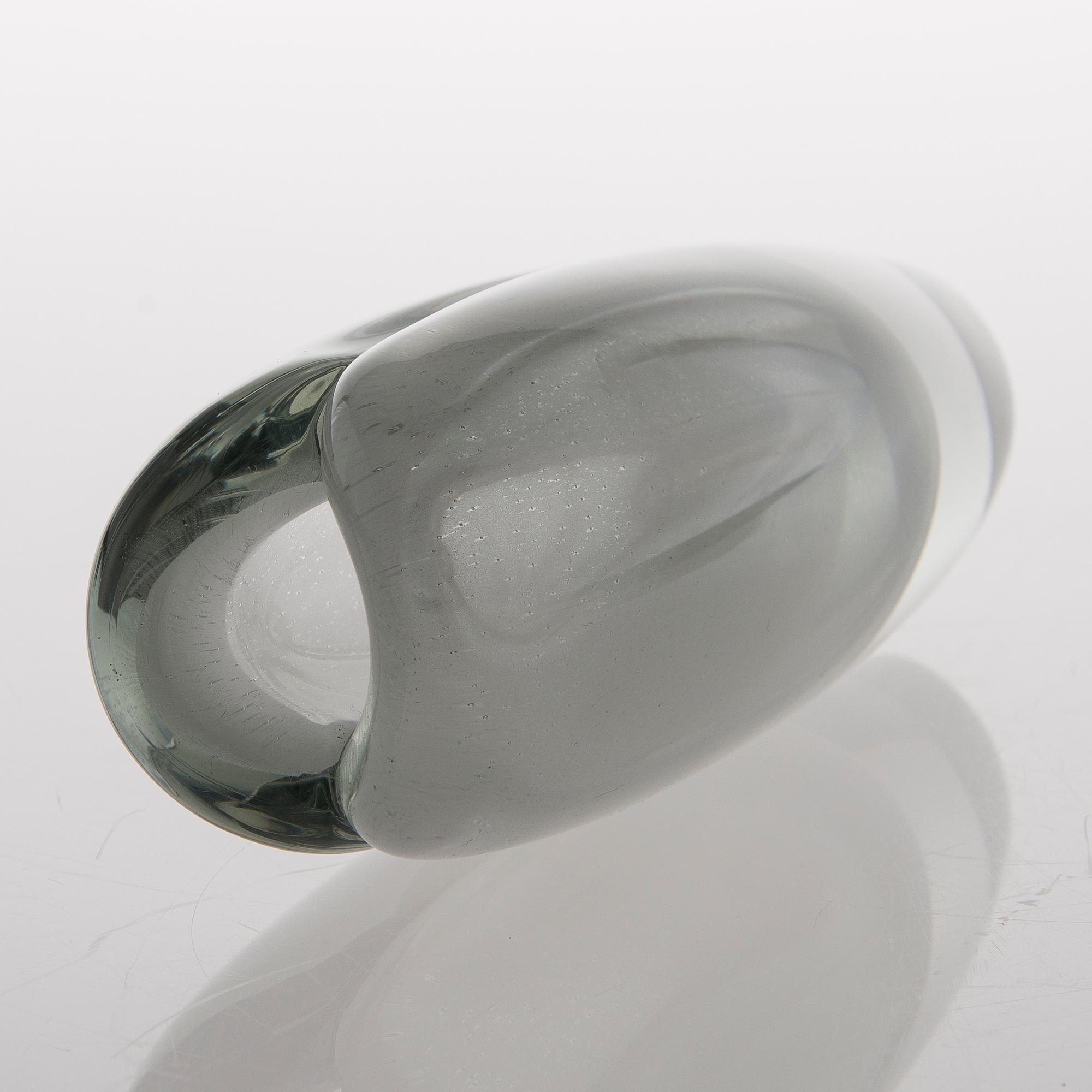 A glass vase signed K. Franck, Nuutajärvi Notsjö -57.