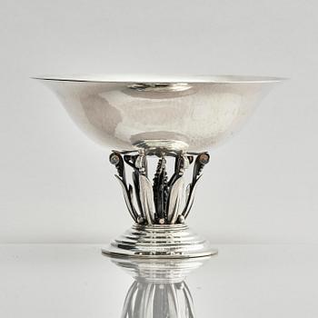 Georg Jensen, skål, sterling silver, modell nr 242, design Johan Rohde, Köpenhamn 1925-32.