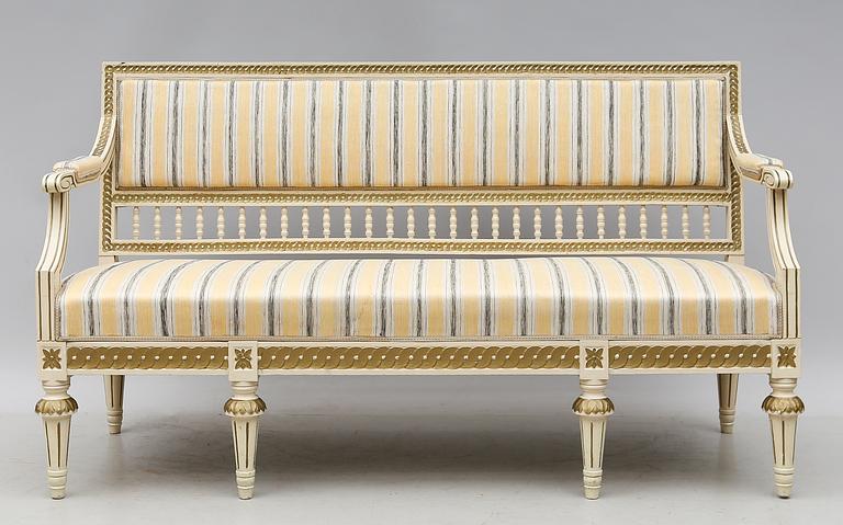 SOFFA, gustaviansk stil, 1900-talets första hälft.