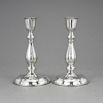 LJUSSTAKAR, ett par, silver, Ceson, Göteborg, 1965.