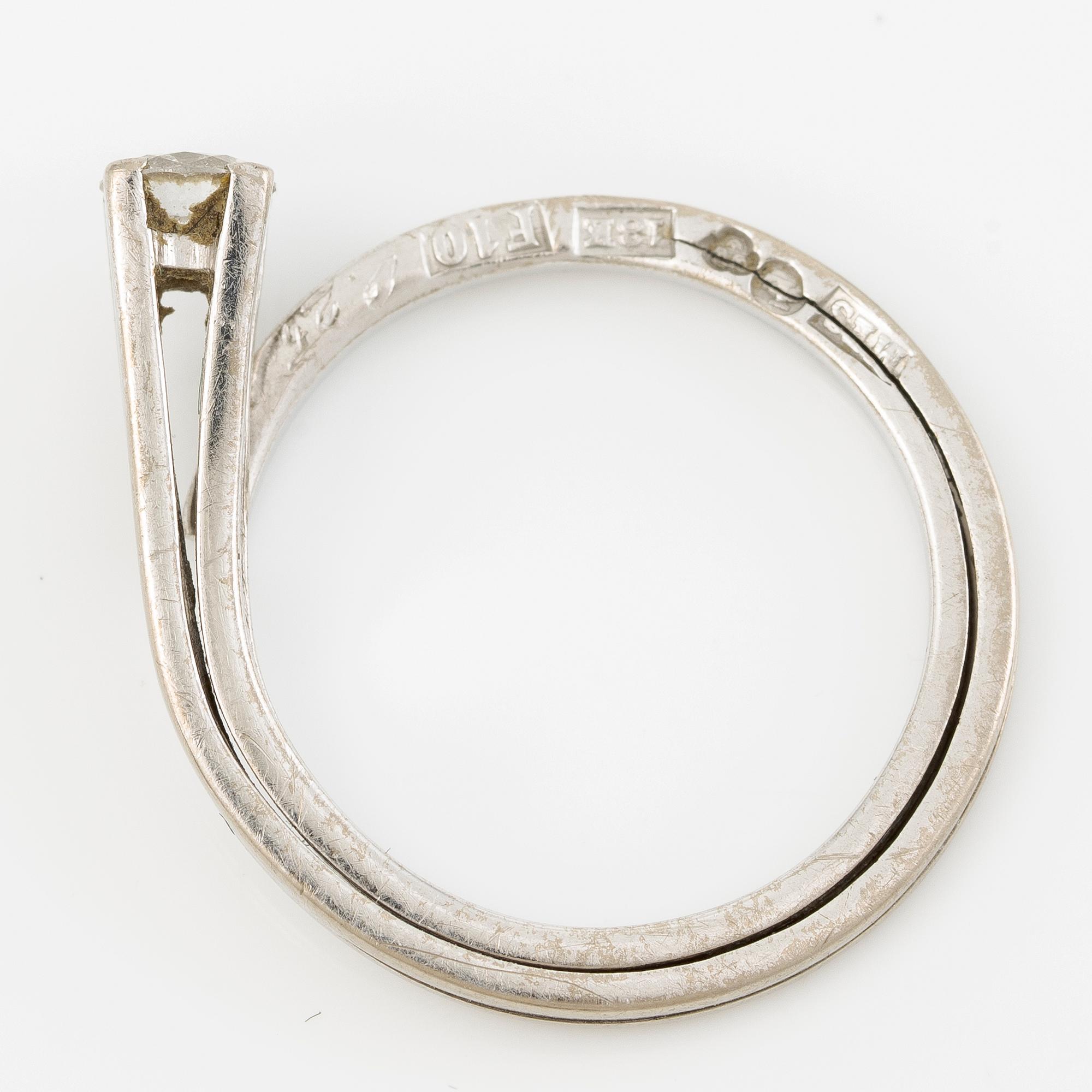 Ring, Sandström & de Wit, 18K white gold with brilliant-cut diamond 0.25 carat.