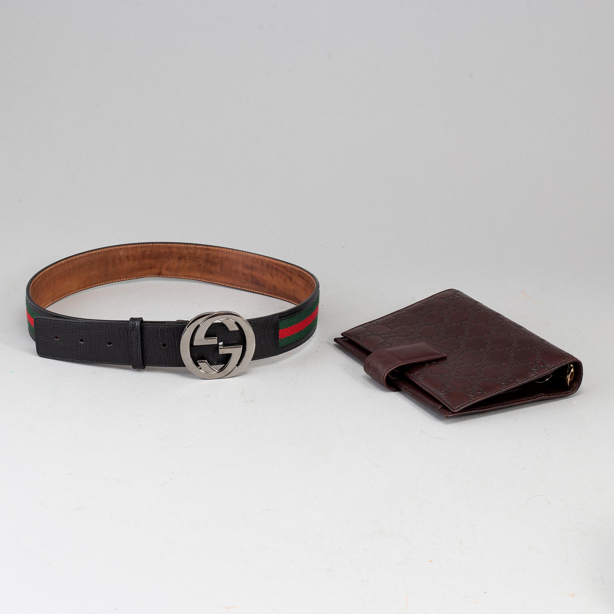 GUCCI, a belt + a calendar case.